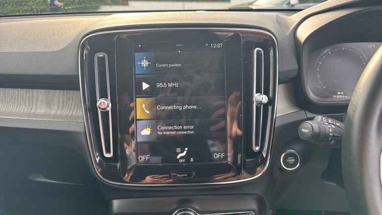 Volvo Xc40 2.0 B4P Inscription 5dr AWD Auto Petrol Estate